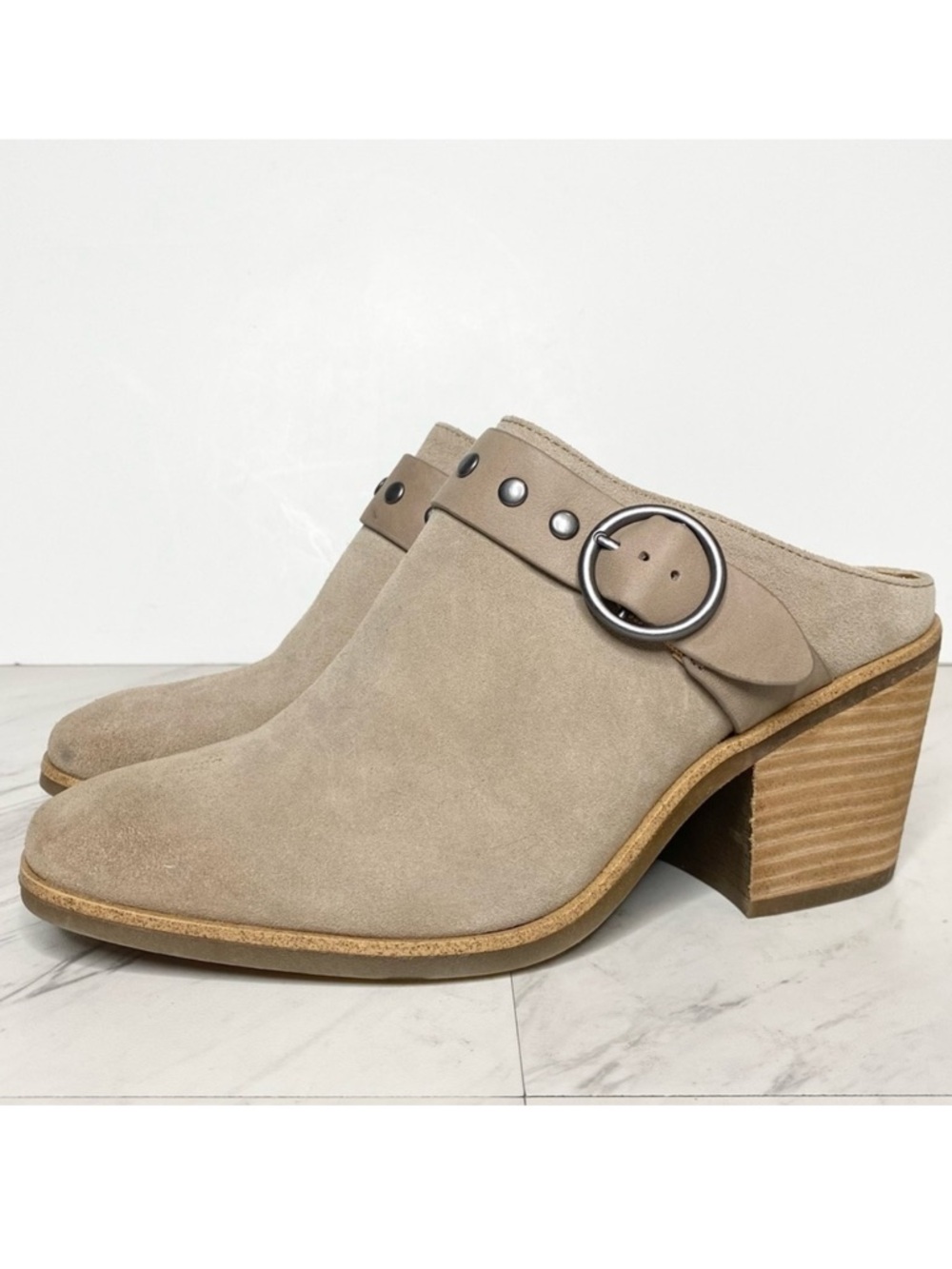 Sofft Corey Gray Tan Suede Heeled Clog 9M